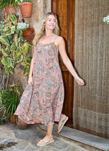 Indlæs billede til gallerivisning BLACK COLOUR LUNA VEA STRAP DRESS IMPERIAL ROSE 39239
